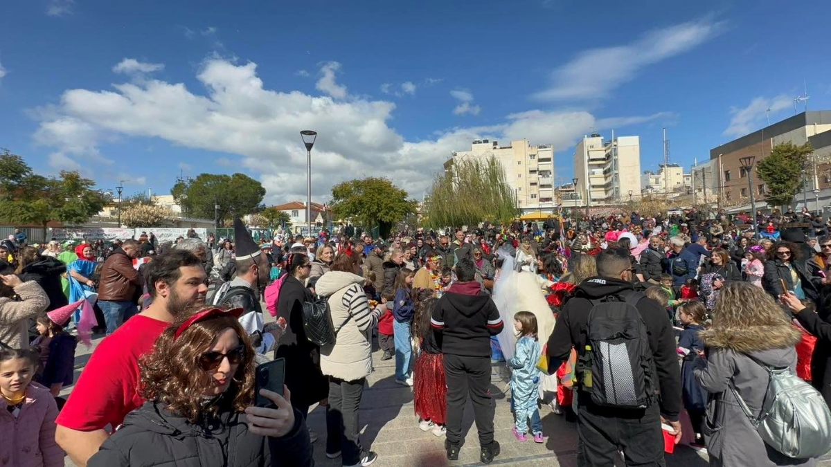 &Alpha;&Pi;&Omicron;&Kappa;&Rho;&Iota;&Alpha;&Tau;&Iota;&Kappa;&Epsilon;&Sigma; &Sigma;&Tau;&Iota;&Gamma;&Mu;&Epsilon;&Sigma; &Chi;&Alpha;&Rho;&Alpha;&Sigma; &Mu;&Epsilon; &Tau;&Omicron;&Upsilon;&Sigma; &Kappa;&Alpha;&Rho;&Nu;&Alpha;&Beta;&Alpha;&Lambda;&Iota;&Sigma;&Tau;&Epsilon;&Sigma; &Sigma;&Tau;&Omicron;&Upsilon;&Sigma; &Delta;&Rho;&Omicron;&Mu;&Omicron;&Upsilon;&Sigma; &Kappa;&Alpha;&Iota; &Tau;&Iota;&Sigma; &Pi;&Lambda;&Alpha;&Tau;&Epsilon;&Iota;&Epsilon;&Sigma; &Tau;&Omicron;&Upsilon; &Delta;&Eta;&Mu;&Omicron;&Upsilon; &Mu;&Alpha;&Sigma;
